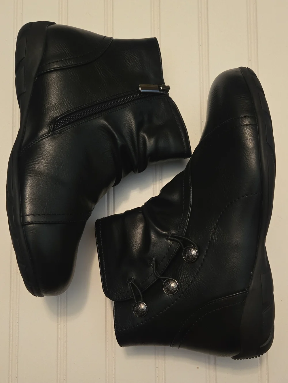 New Cloud Walkers Women Ankle Boots / Size 8W